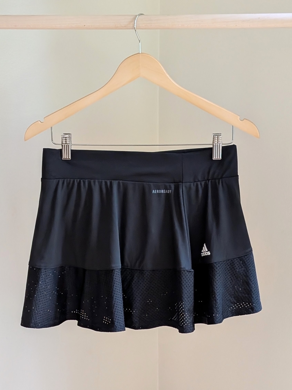NWT Adidas Aeroready Athletic Flared Tennis Skort In Black - M
